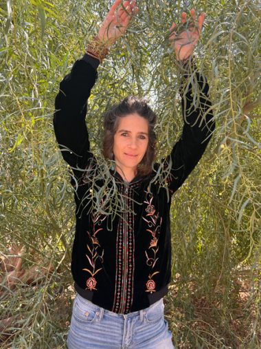 זקט קטיפה רקום